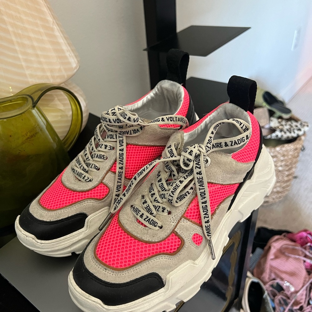 Zadegan Voltair neon tennis shoes size 40 worn twice